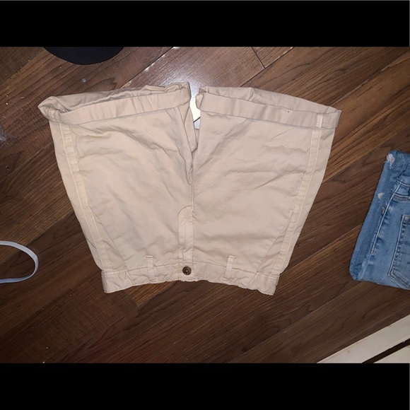 GAP girlfriend chino short - Picture 1 of 3